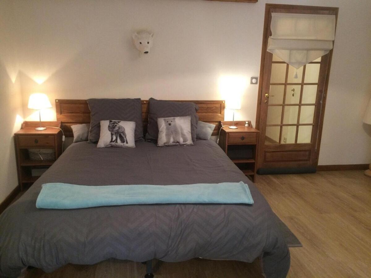 L'Ourserie Bed & Breakfast Saint-Paul-en-Chablais Habitación foto